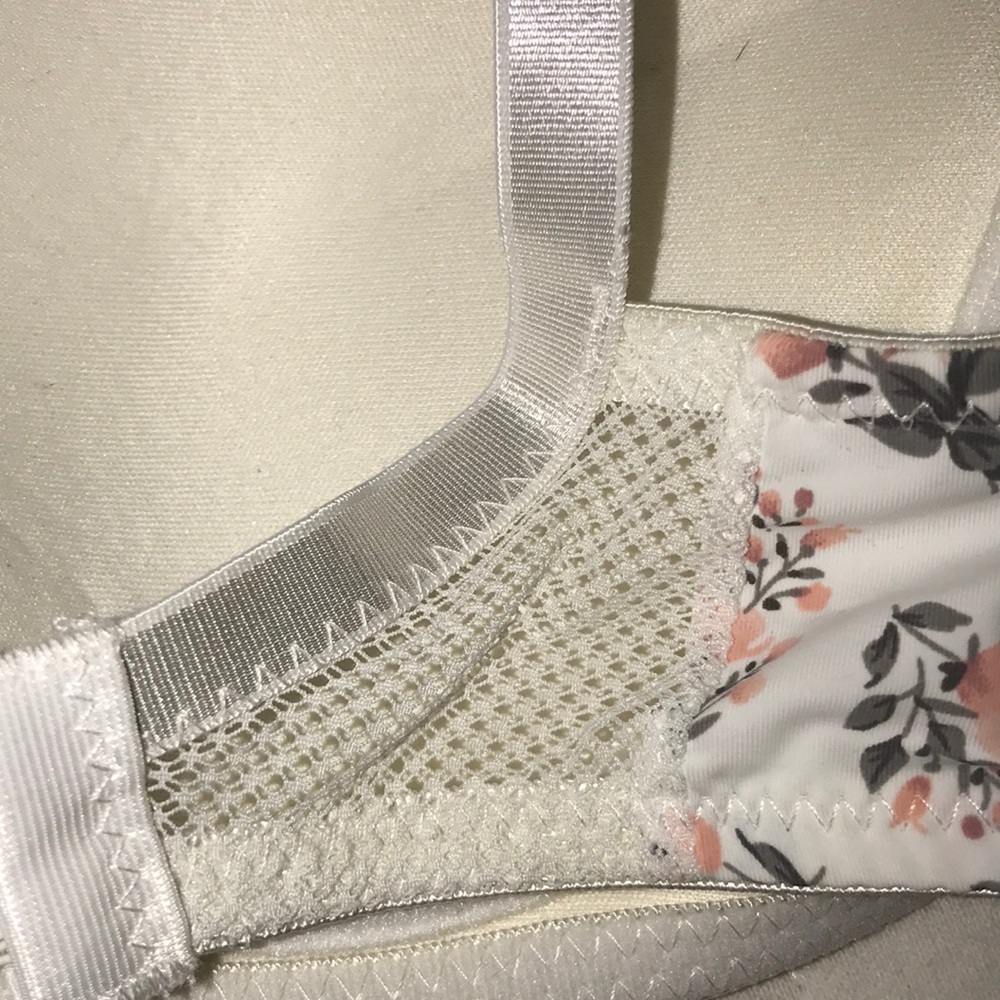 Bra - Picture 3 of 6